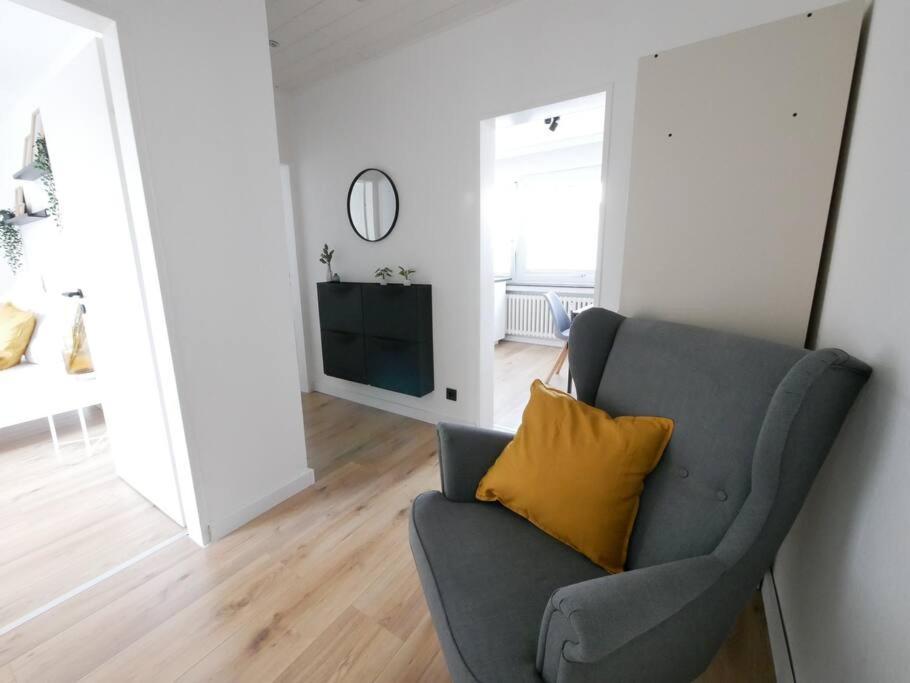69 M², Zentral, Balkon, Stilvoll Appartement Osnabrück Buitenkant foto