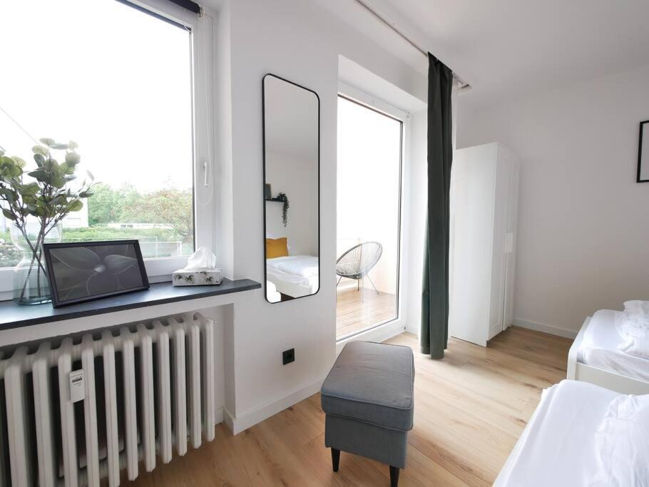 69 M², Zentral, Balkon, Stilvoll Appartement Osnabrück Buitenkant foto